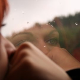 Curare le ferite emotive col rinforzo dell’autostima